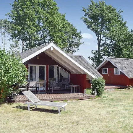 Semesterbostad Two-bedroom Holiday In *