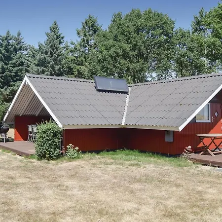 Two-bedroom Holiday In Nordenbro Vesteregn