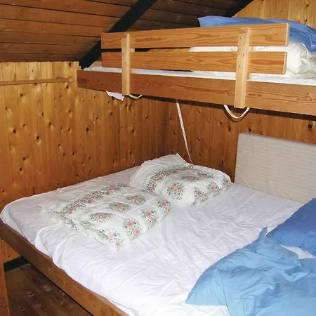 Two-bedroom Holiday In Semesterbostad